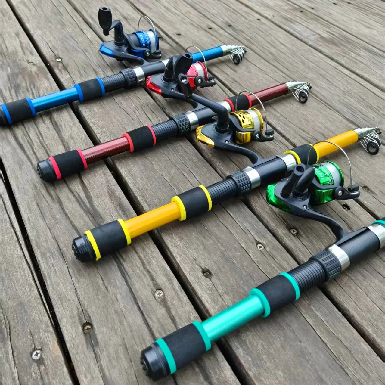 Santa King Fishing Rod Reel Combo-  Fishing Full Kits With Telescopic Fishing Rod And Spinning Reel Baits Hooks Travel Pole Set